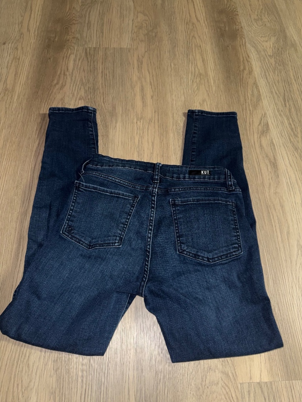 KUT from the Kloth Diana Fab Ab Skinny Jeans | Dark Wash | Flattering Fit